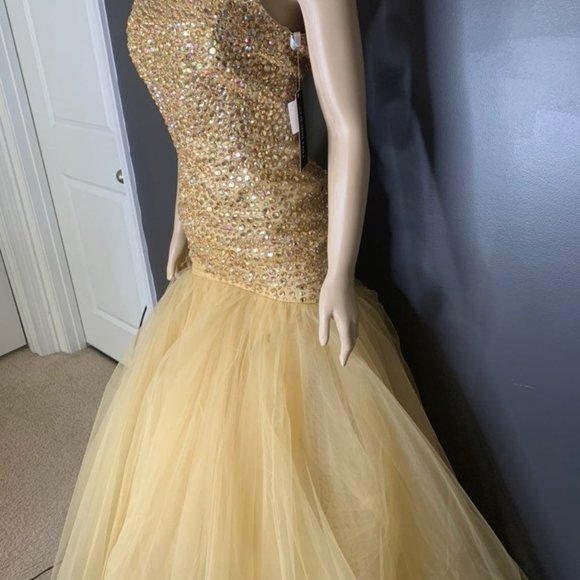 Sherri Hill 11323 Dress Gold Rare Sold Out! - Picture 4 of 5